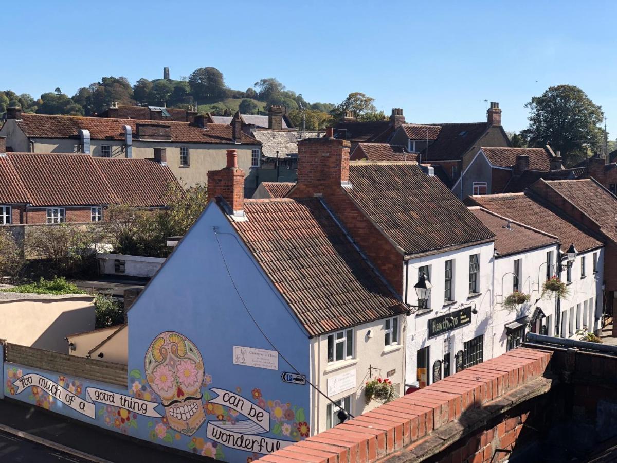 Glastonbury Secret Retreat - 1 Bd Split-Level Apt, Sleeps 3 Exterior foto